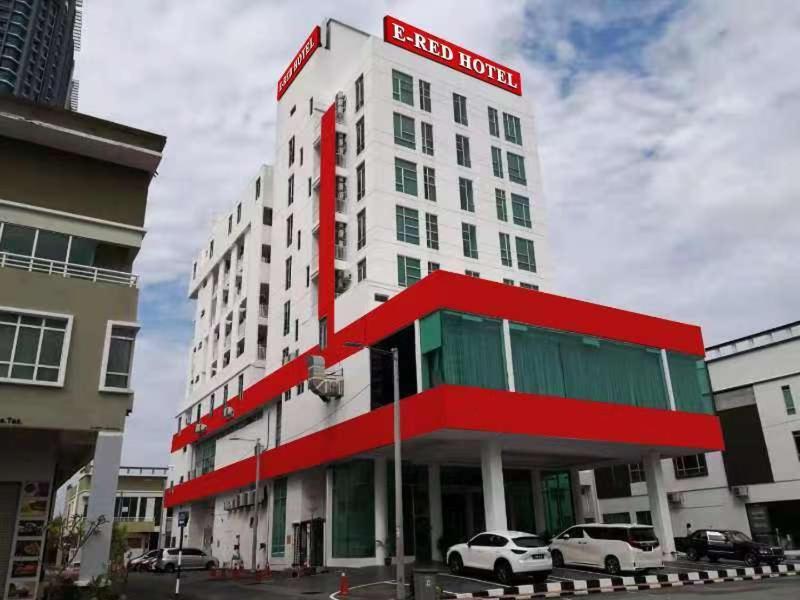 E-Red Hotel Melaka Esterno foto